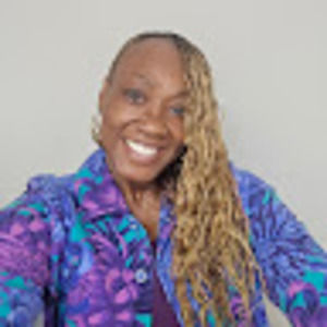 Meet your Posher, Valerie